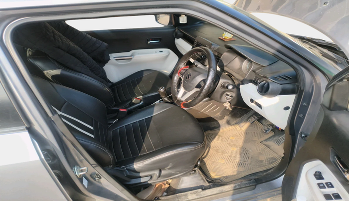 2019 Maruti IGNIS DELTA 1.2, Petrol, Manual, 68,571 km, interior