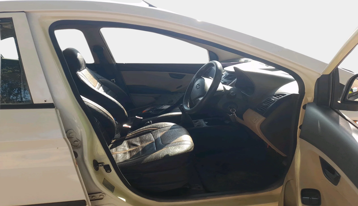 2013 Hyundai Eon ERA +, Petrol, Manual, 93,531 km, interior