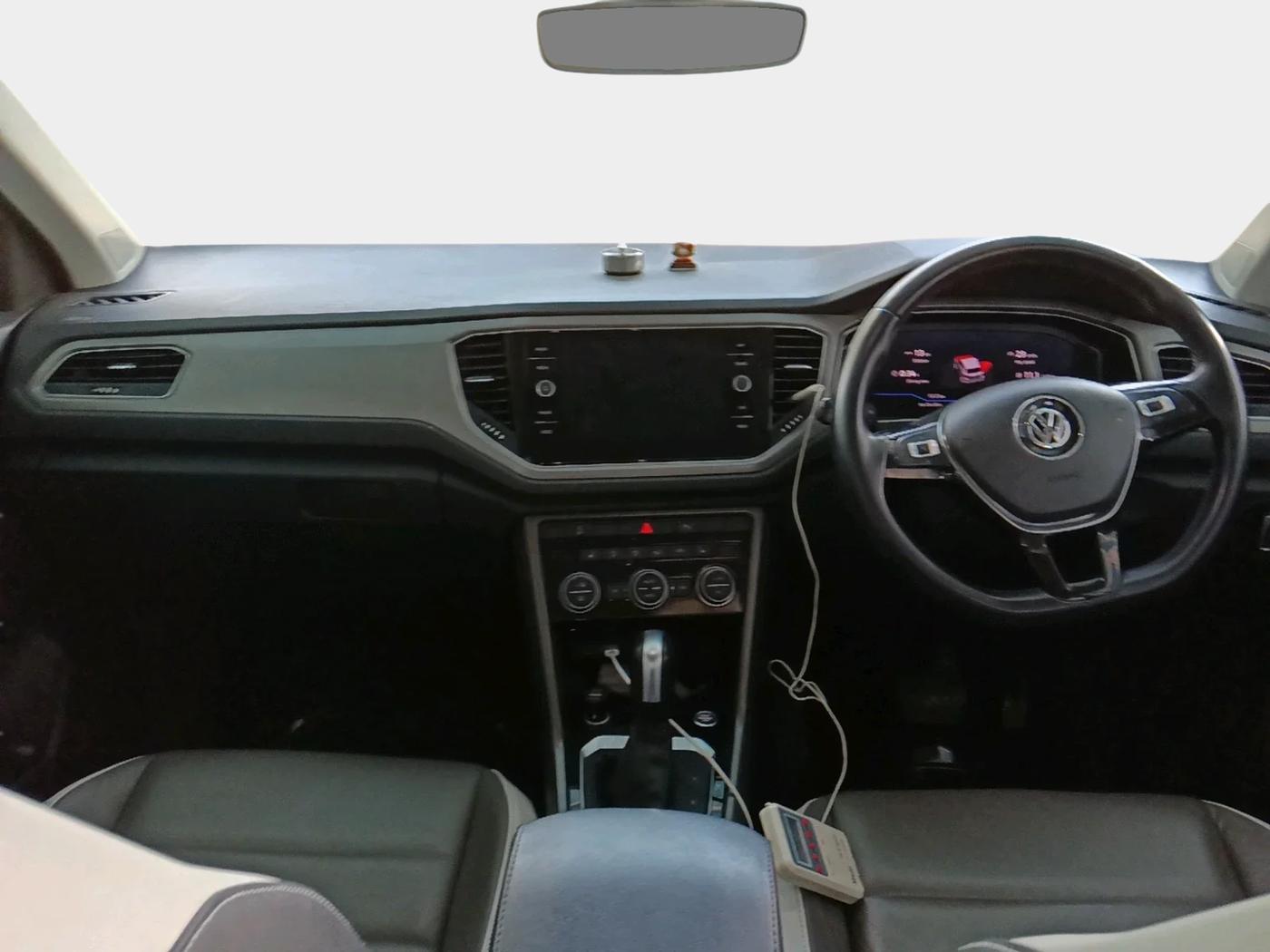 2019 Volkswagen T-ROC 1.5 TSI AT, Petrol, Automatic, 73,542 km, interior