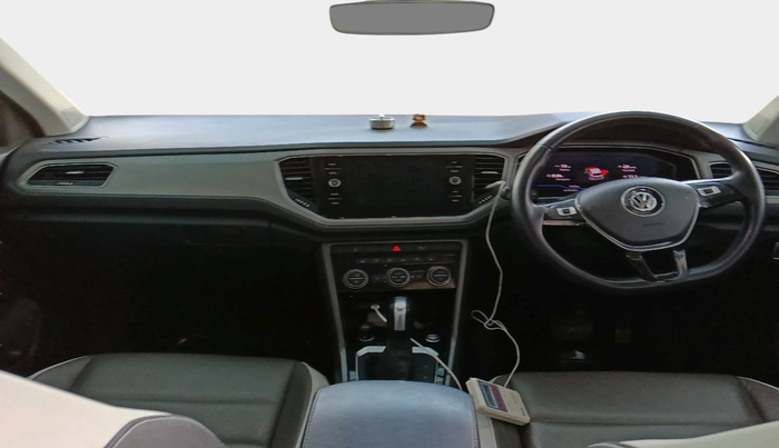 2019 Volkswagen T-ROC 1.5 TSI AT, Petrol, Automatic, 73,542 km, interior