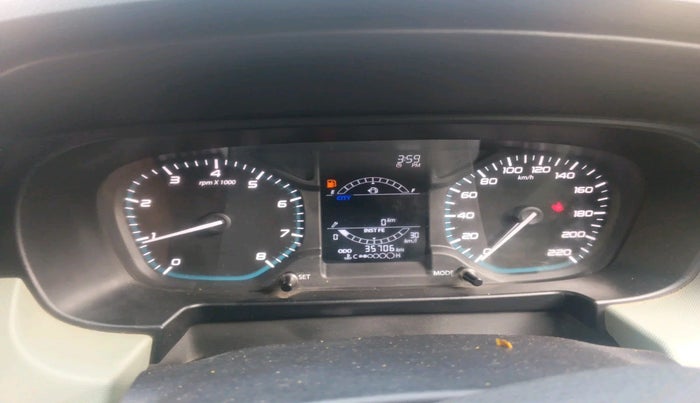 2022 Tata PUNCH ADVENTURE MT, Petrol, Manual, 35,706 km, interior