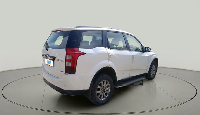 2016 Mahindra XUV500 W10, Diesel, Manual, 1,70,866 km, exterior