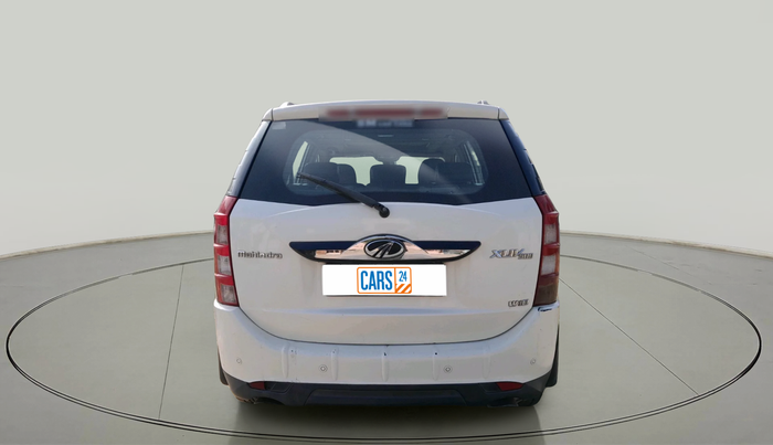 2016 Mahindra XUV500 W10, Diesel, Manual, 1,70,866 km, exterior