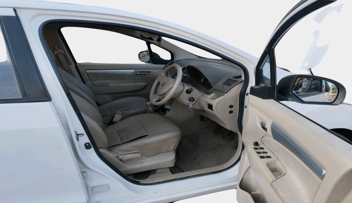 2014 Maruti Ertiga VDI, Diesel, Manual, 75,969 km, interior