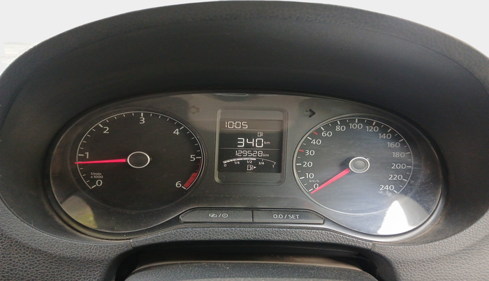 2019 Volkswagen Polo HIGHLINE PLUS 1.5 16 ALLOY, Diesel, Manual, 1,29,528 km, interior