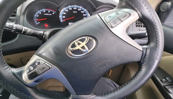 2015 Toyota Fortuner 3.0 4X2 MT, Diesel, Manual, 3,11,013 km, interior