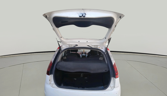 2010 Ford Figo TITANIUM 1.4 DIESEL, Diesel, Manual, 89,777 km, exterior