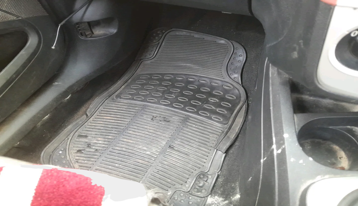 2010 Ford Figo TITANIUM 1.4 DIESEL, Diesel, Manual, 89,777 km, interior