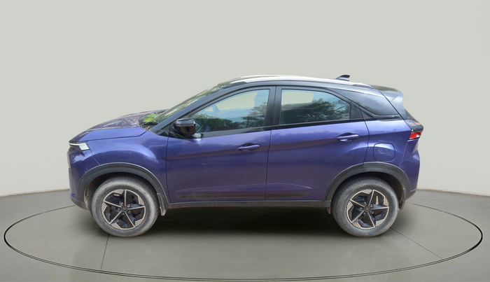 2023 Tata NEXON FEARLESS PURPLE + DUAL TONE 1.5 DIESEL, Diesel, Manual, 16,901 km, exterior