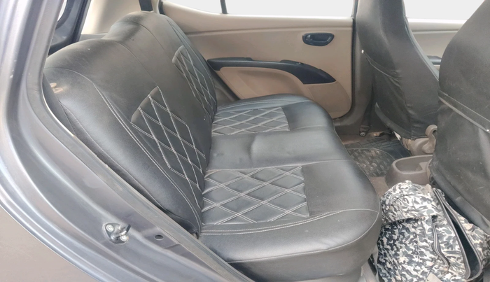 2015 Hyundai i10 MAGNA 1.1, Petrol, Manual, 64,410 km, interior