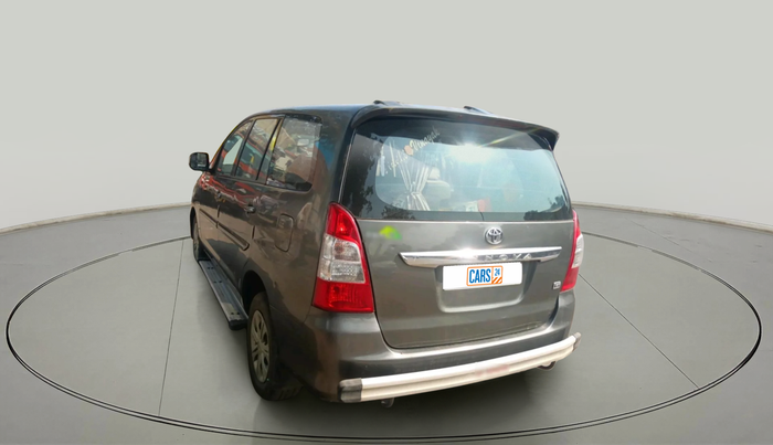 2013 Toyota Innova 2.5 G 8 STR, Diesel, Manual, 74,023 km, exterior