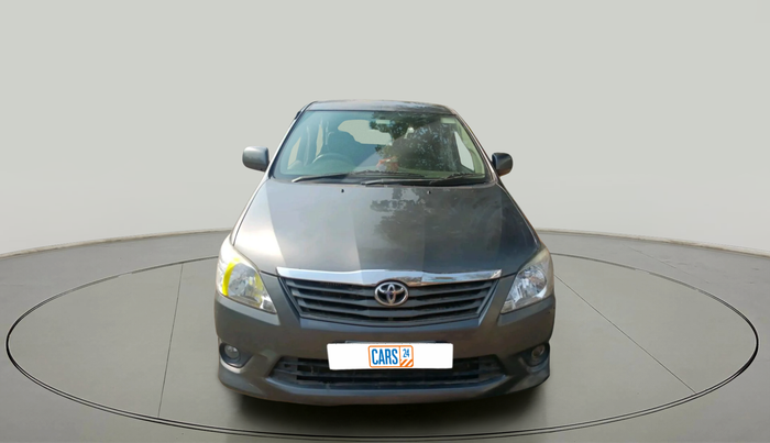 2013 Toyota Innova 2.5 G 8 STR, Diesel, Manual, 74,023 km, exterior