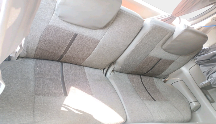 2013 Toyota Innova 2.5 G 8 STR, Diesel, Manual, 74,023 km, interior