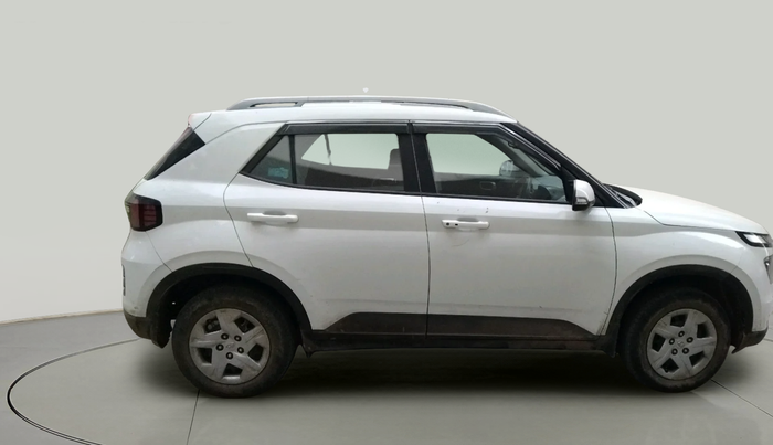 2022 Hyundai VENUE SX 1.2 PETROL, Petrol, Manual, 39,737 km, exterior