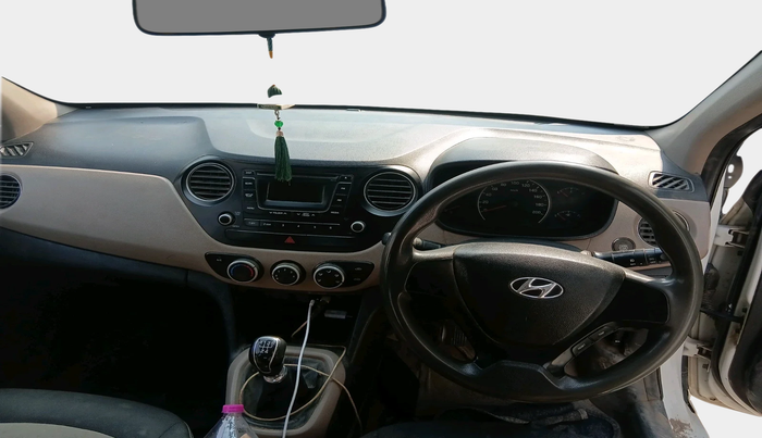 2014 Hyundai Grand i10 SPORTZ 1.1 CRDI, Diesel, Manual, 1,12,529 km, interior