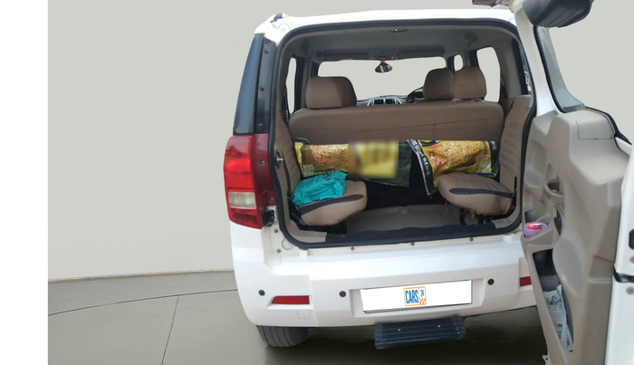 2016 Mahindra TUV300 T8, Diesel, Manual, 47,200 km, exterior