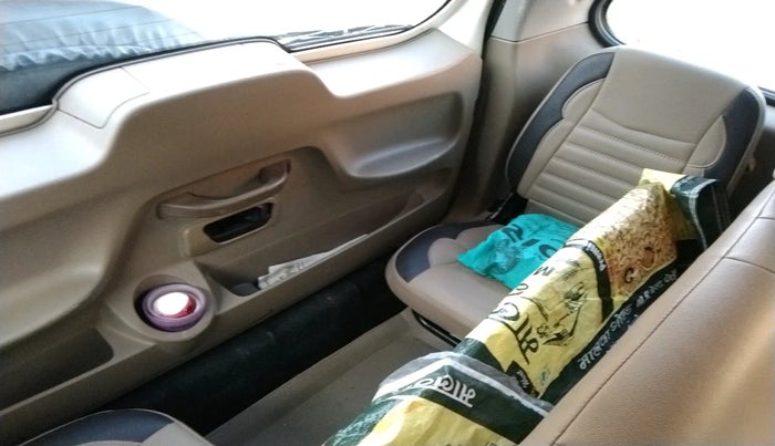 2016 Mahindra TUV300 T8, Diesel, Manual, 47,200 km, interior