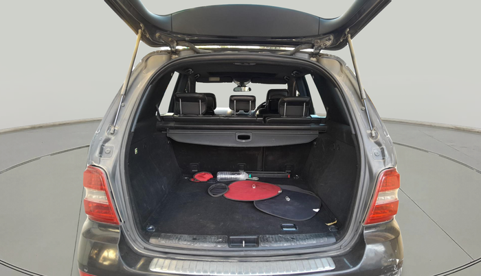 2010 Mercedes Benz Ml Class 350 CDI, Diesel, Automatic, 1,06,500 km, exterior