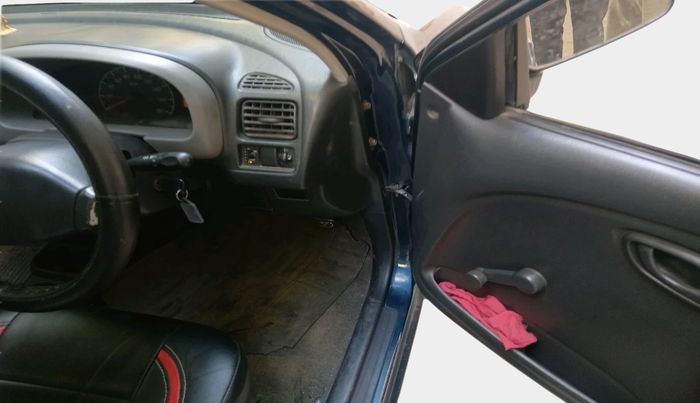 2010 Maruti Alto LXI, Petrol, Manual, 1,06,911 km, interior