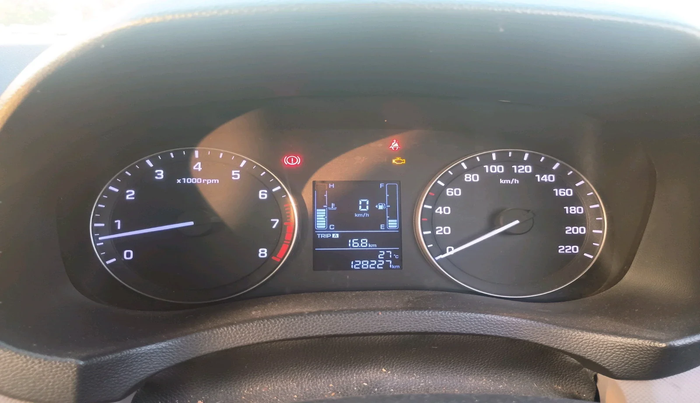 2016 Hyundai Creta E PLUS 1.6 PETROL, Petrol, Manual, 1,28,227 km, interior