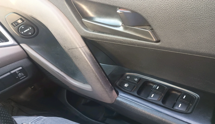 2016 Hyundai Creta E PLUS 1.6 PETROL, Petrol, Manual, 1,28,227 km, interior