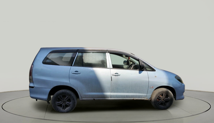 2011 Toyota Innova 2.5 G4 8 STR, Diesel, Manual, 1,67,861 km, exterior