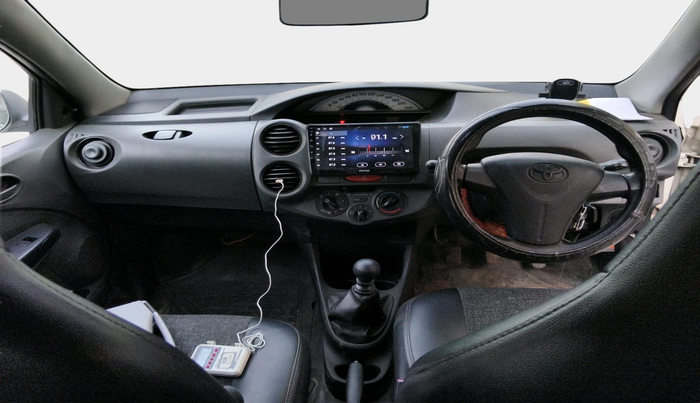 2012 Toyota Etios Liva GD, Diesel, Manual, 1,73,095 km, interior