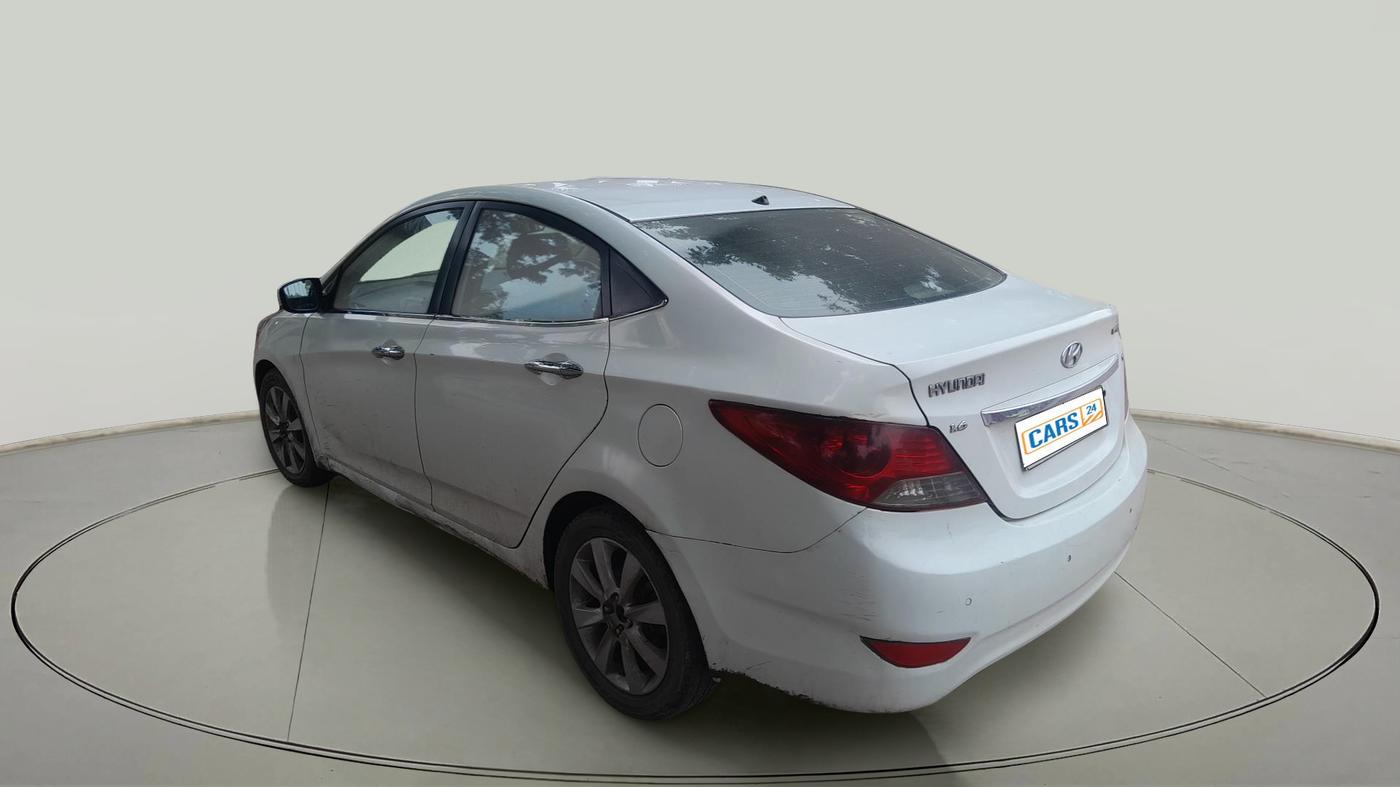 2012 Hyundai Verna FLUIDIC 1.6 CRDI SX, Diesel, Manual, 1,21,359 km, exterior