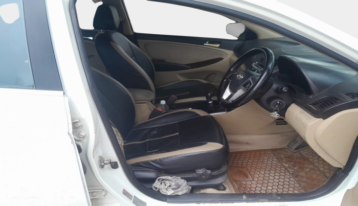 2012 Hyundai Verna FLUIDIC 1.6 CRDI SX, Diesel, Manual, 1,21,359 km, interior