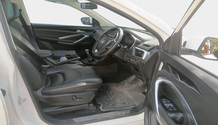 2020 MG HECTOR SHARP HYBRID 1.5 PETROL, Petrol, Manual, 53,191 km, interior