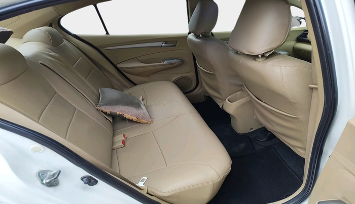 2011 Honda City 1.5L I-VTEC V MT, Petrol, Manual, 1,02,812 km, interior