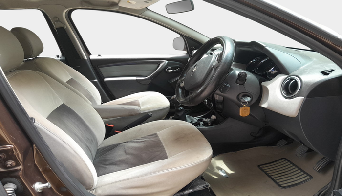2015 Renault Duster 110 PS RXZ DIESEL, Diesel, Manual, 1,06,478 km, interior