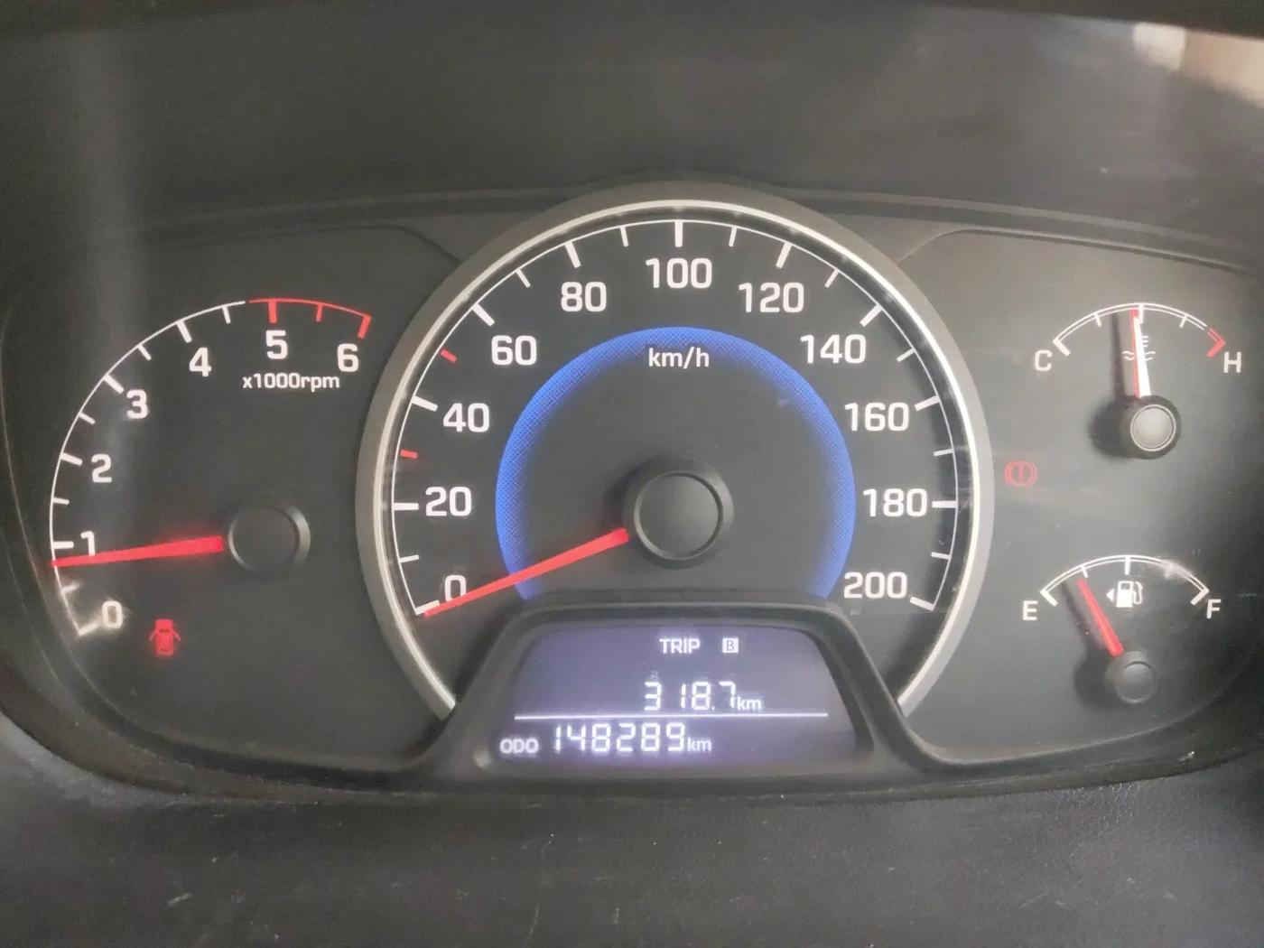 2014 Hyundai Grand i10 SPORTZ 1.1 CRDI, Diesel, Manual, 1,48,295 km, interior