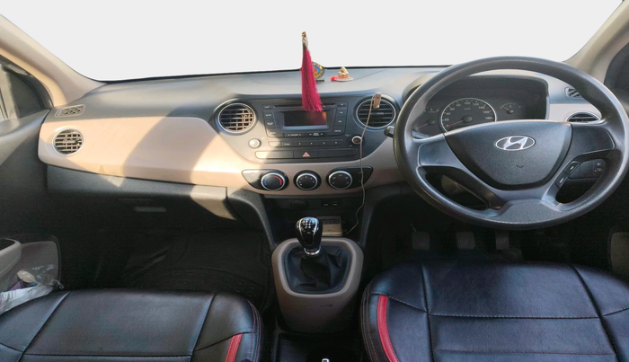 2014 Hyundai Grand i10 SPORTZ 1.1 CRDI, Diesel, Manual, 1,48,295 km, interior