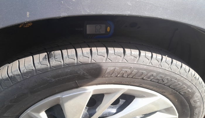 2016 Maruti Wagon R 1.0 VXI, Petrol, Manual, 98,834 km, tyre