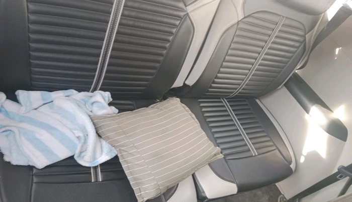 2020 Renault TRIBER RXT, Petrol, Manual, 1,04,715 km, interior