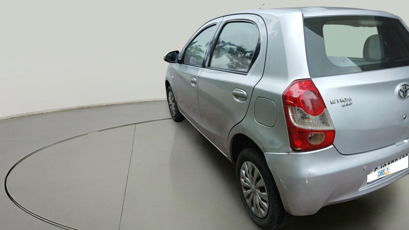 2013 Toyota Etios Liva G, Petrol, Manual, 61,700 km, exterior