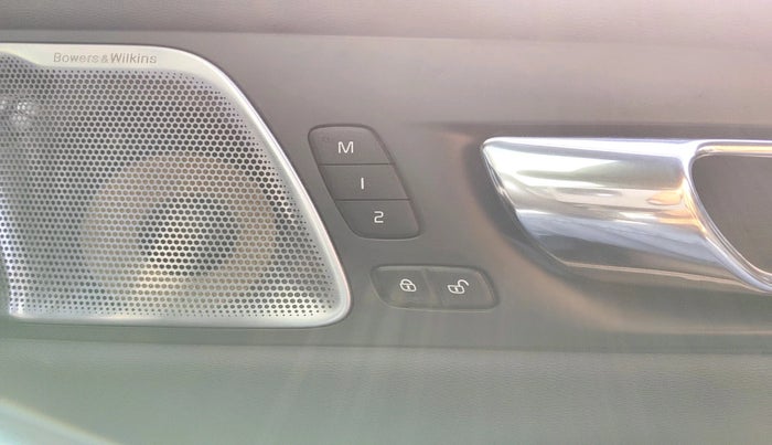 2019 Volvo XC 60 D5 INSCRIPTION, Diesel, Automatic, 87,191 km, interior