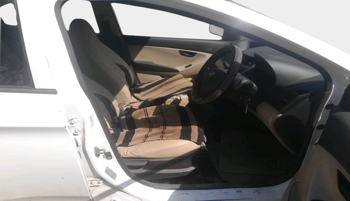 2012 Hyundai Eon ERA +, Petrol, Manual, 1,09,819 km, interior