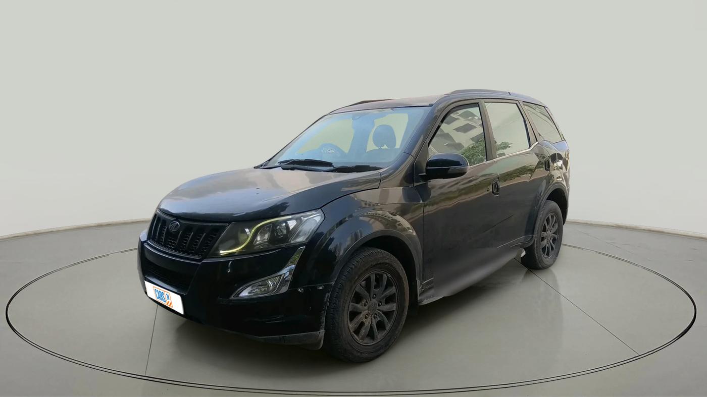 2016 Mahindra XUV500 W10 AT, Diesel, Automatic, 1,76,210 km, exterior