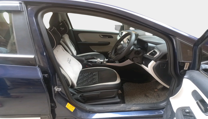 2022 Tata ALTROZ XZ PETROL, Petrol, Manual, 41,040 km, interior