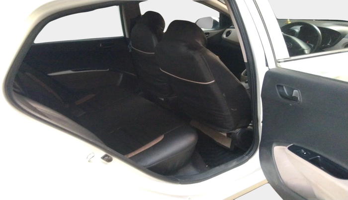 2017 Hyundai Grand i10 MAGNA 1.2 KAPPA VTVT, Petrol, Manual, 70,701 km, interior