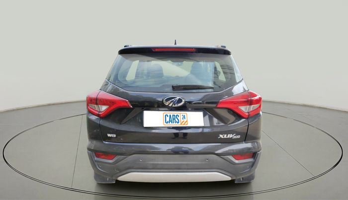 2021 Mahindra XUV300 W8 (O) 1.2 PETROL, Petrol, Manual, 62,093 km, exterior
