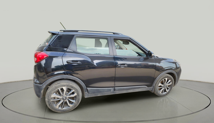 2021 Mahindra XUV300 W8 (O) 1.2 PETROL, Petrol, Manual, 62,093 km, exterior