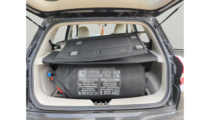 2021 Mahindra XUV300 W8 (O) 1.2 PETROL, Petrol, Manual, 62,093 km, exterior