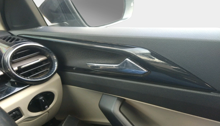 2023 Skoda SLAVIA AMBITION 1.0L TSI MT, Petrol, Manual, 35,266 km, interior