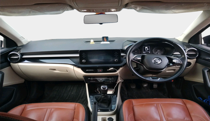 2023 Skoda SLAVIA AMBITION 1.0L TSI MT, Petrol, Manual, 35,266 km, interior