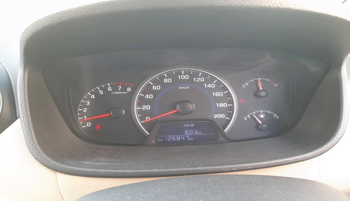 2016 Hyundai Grand i10 MAGNA 1.2 KAPPA VTVT, Petrol, Manual, 1,26,847 km, interior