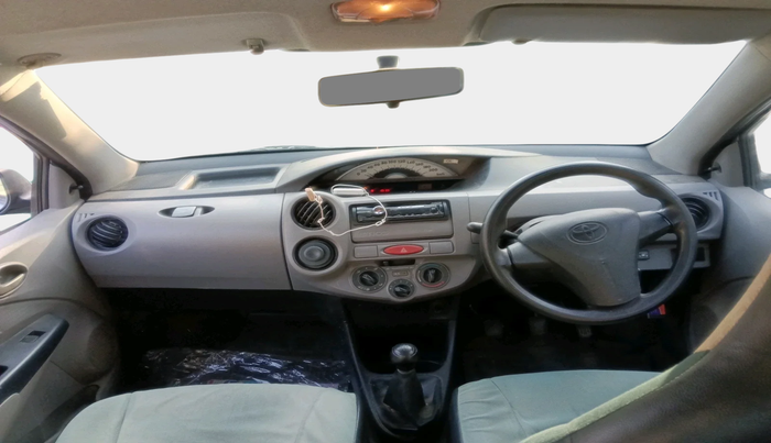 2011 Toyota Etios G, Petrol, Manual, 2,16,307 km, interior