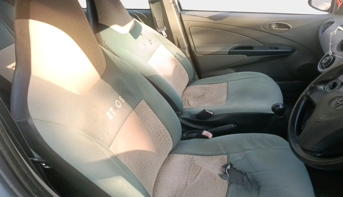 2011 Toyota Etios G, Petrol, Manual, 2,16,307 km, interior